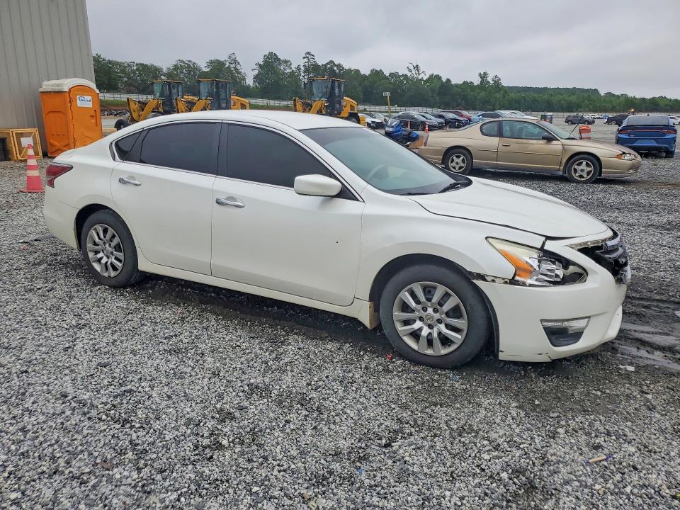صورة رقم 4 من المزاد - 2014 NISSAN ALTIMA مع VIN 1N4AL3AP2EC184779