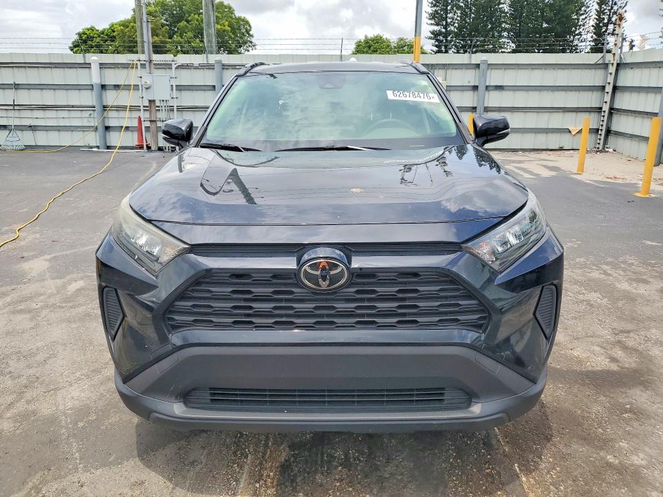 Photo 5 from auction – 2025 TOYOTA RAV4 with VIN JTMMWRFV5SD299861