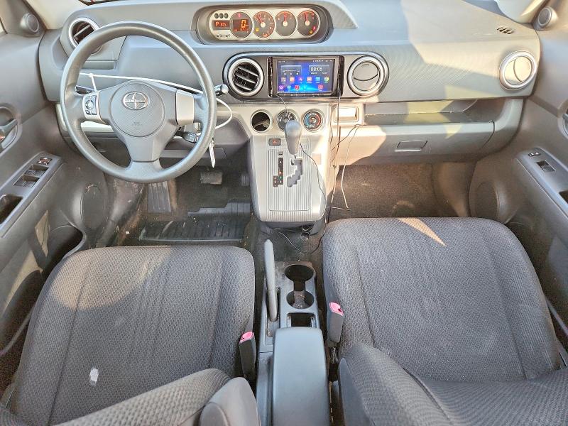Zdjęcie 8 z aukcji – 2008 SCION XB z VIN JTLKE50E181044876