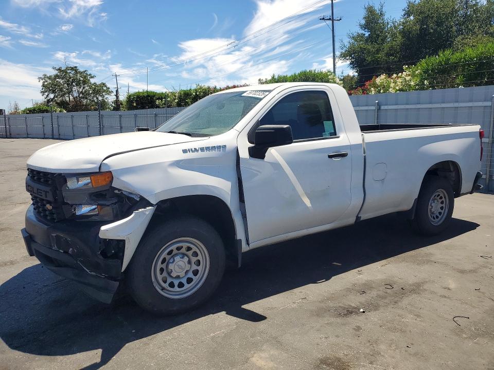 CHEVROLET SILVERADO 2019 with VIN 3GCNWAEF7KG269764 - Photo from auction