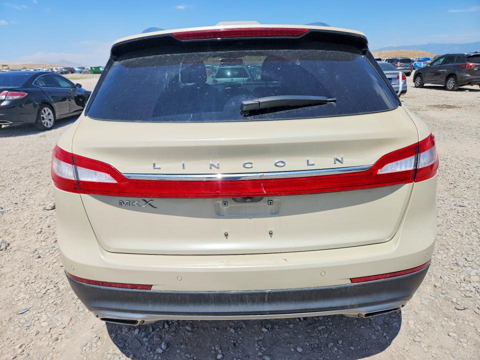 Photo 6 from auction – 2018 LINCOLN MKX with VIN 2LMPJ6LR8JBL12169