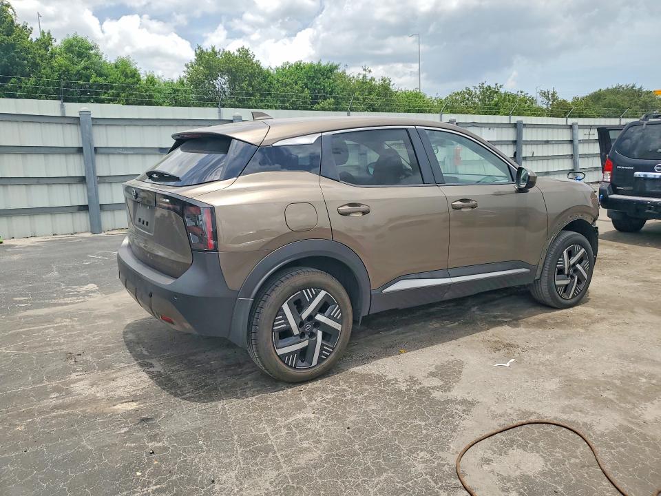Photo 3 from auction – 2025 NISSAN KICKS with VIN 3N8AP6CA1SL311678