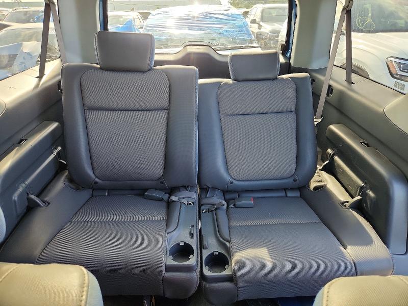 Photo 10 from auction – 2006 HONDA ELEMENT with VIN 5J6YH27726L019970