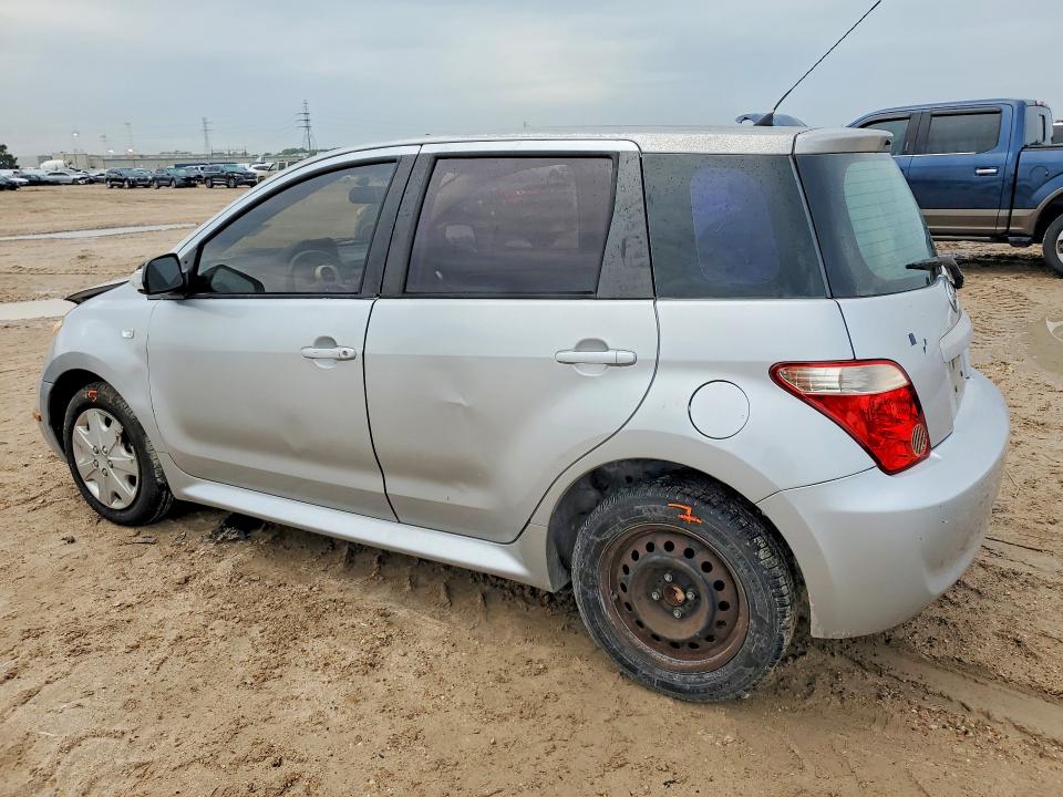 Фото 2 с аукциона – 2006 SCION XA с VIN JTKKT604260165412