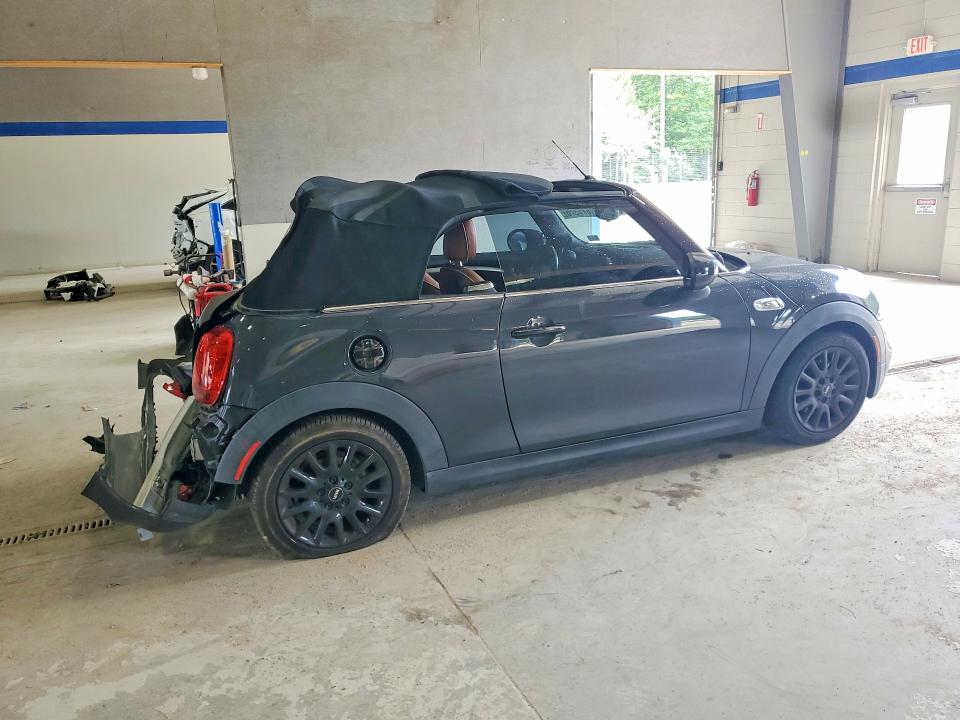 Photo 3 from auction – 2020 MINI COOPER with VIN WMWWJ5C03L3L10806