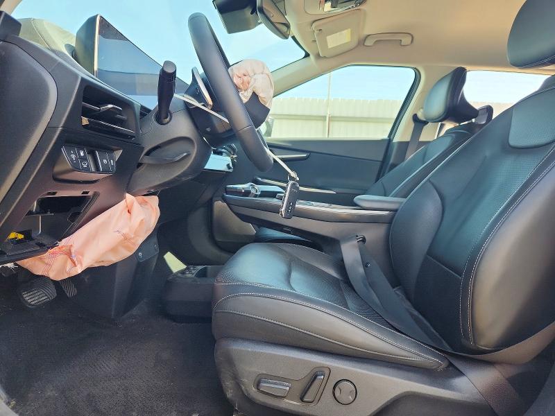 Photo 7 from auction – 2022 KIA EV6 with VIN KNDC3DLC1N5087676