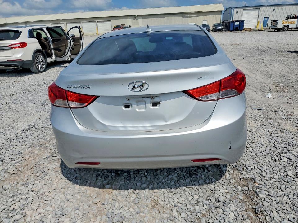 Photo 6 from auction – 2011 HYUNDAI ELANTRA with VIN KMHDH4AE6BU155560