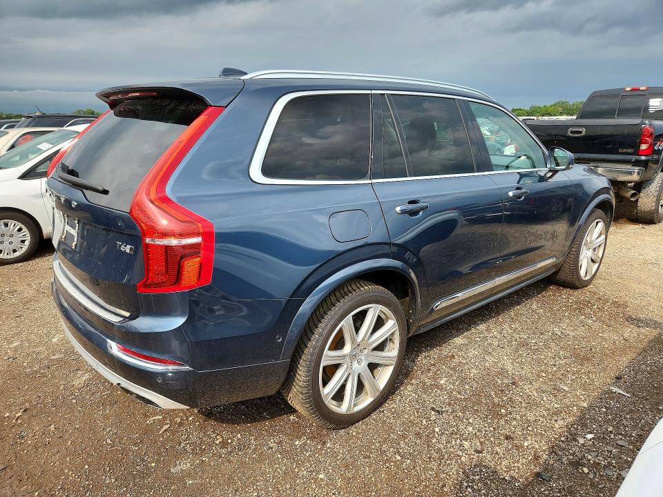 Photo 3 from auction – 2019 VOLVO XC90 with VIN YV4A22PL5K1473526