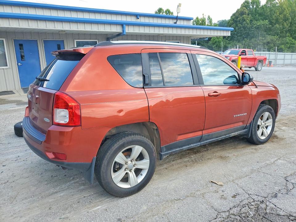Photo 3 from auction – 2012 JEEP COMPASS with VIN 1C4NJDEB9CD675962