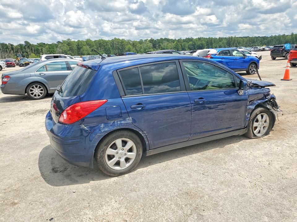 Photo 3 from auction – 2008 NISSAN VERSA with VIN 3N1BC13E78L409711