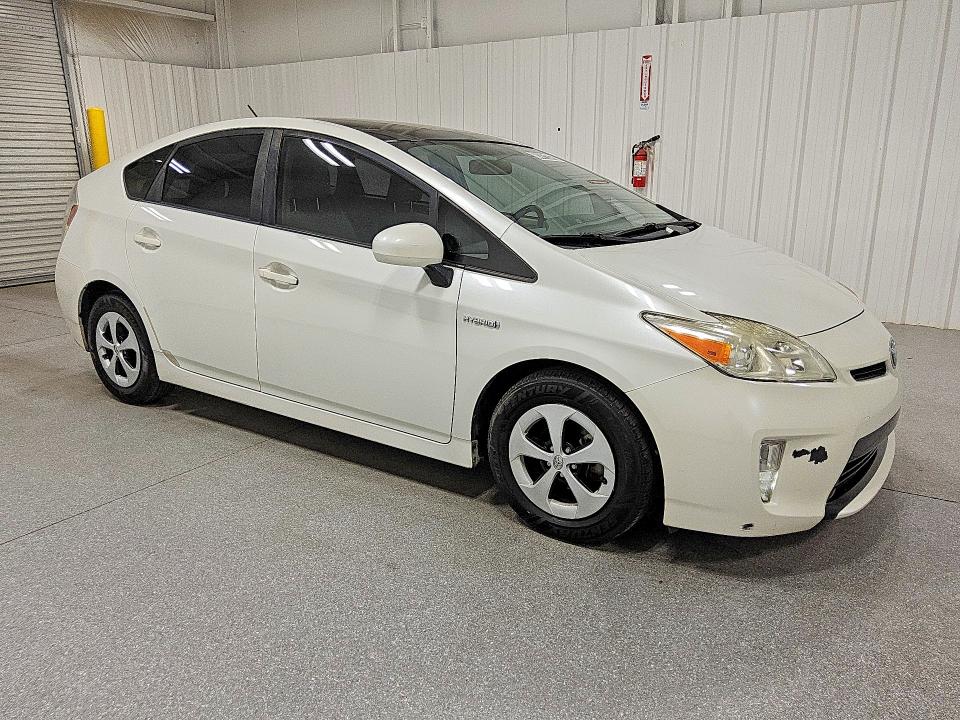 Photo 4 from auction – 2014 TOYOTA PRIUS with VIN JTDKN3DU0E1826079