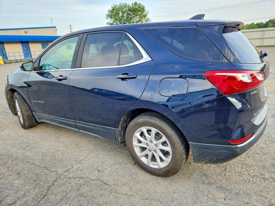 Photo 2 from auction – 2021 CHEVROLET EQUINOX with VIN 3GNAXKEV8MS135538