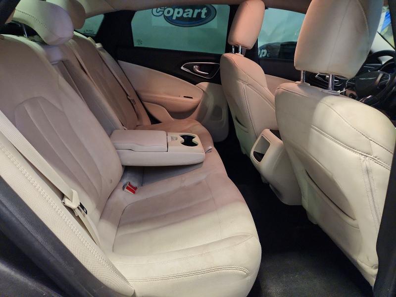 Photo 10 from auction – 2015 CHRYSLER 200 with VIN 1C3CCCAB6FN504624