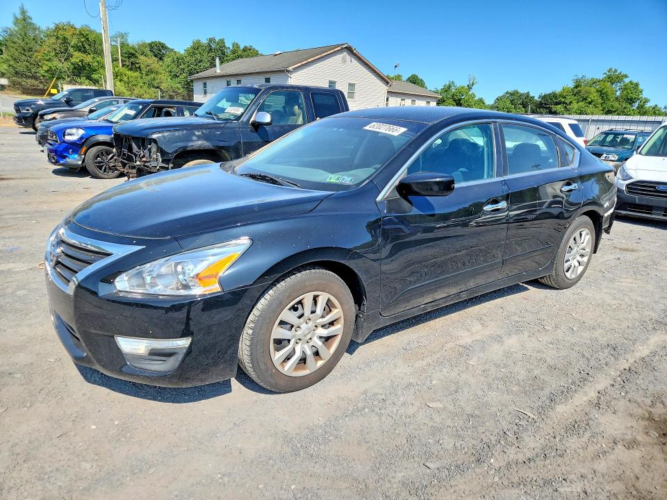 NISSAN ALTIMA 2015 with VIN 1N4AL3AP0FC585930 - Photo from auction