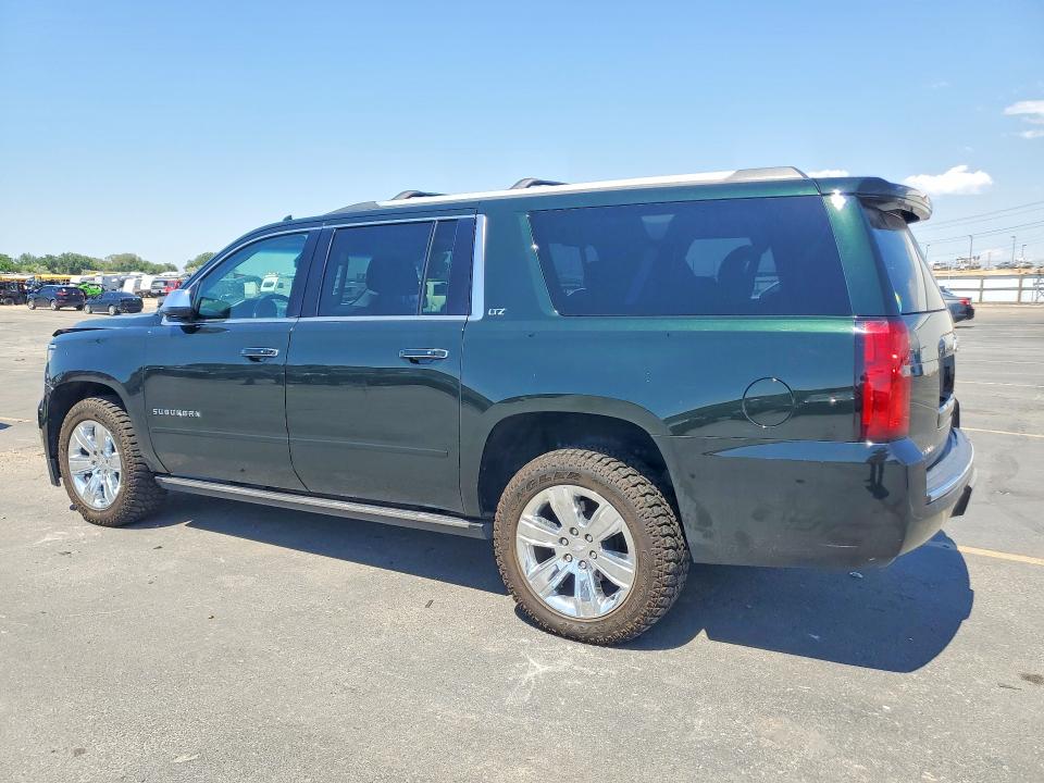 Photo 2 from auction – 2016 CHEVROLET SUBURBAN with VIN 1GNSKJKC4GR368467