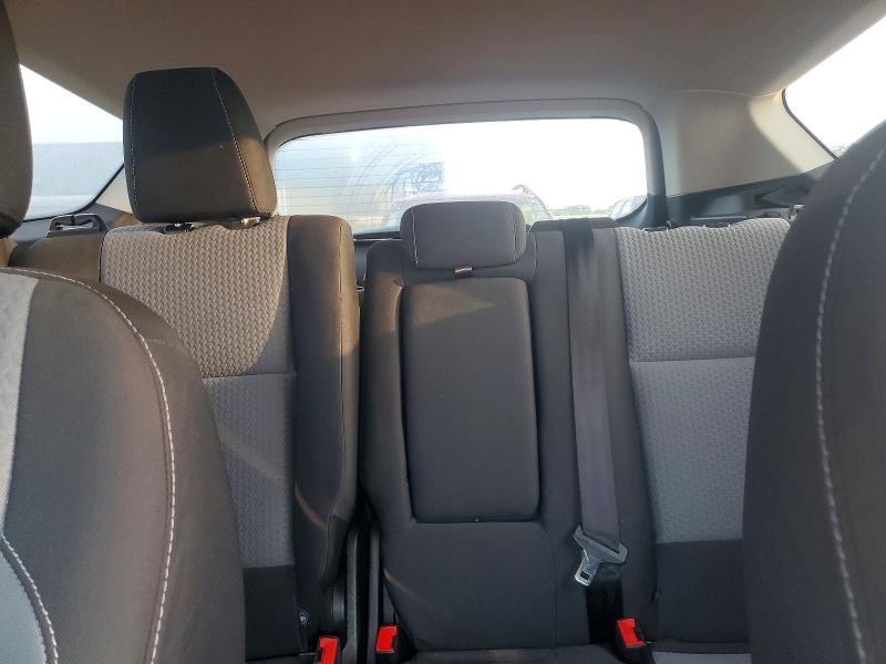 Photo 10 from auction – 2017 FORD ESCAPE with VIN 1FMCU9GD2HUC63654