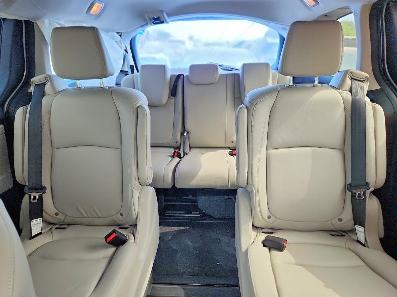 Photo 10 from auction – 2026 HONDA ODYSSEY with VIN 5FNRL6H69TB016908