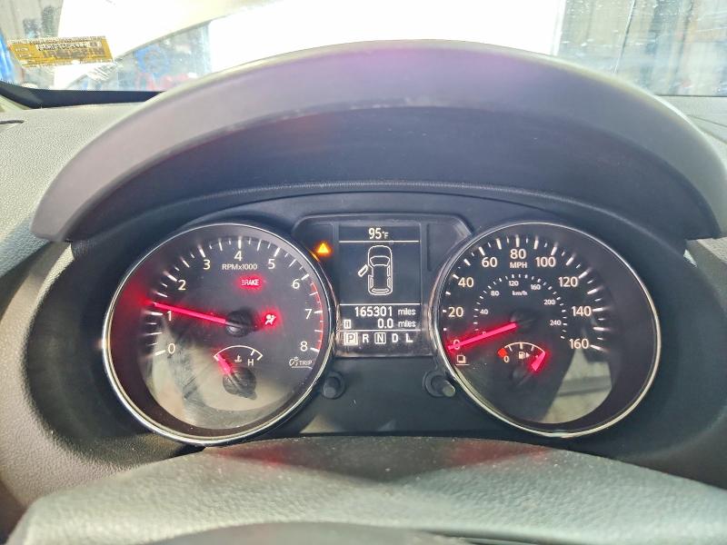 Photo 9 from auction – 2011 NISSAN ROGUE with VIN JN8AS5MV5BW679060