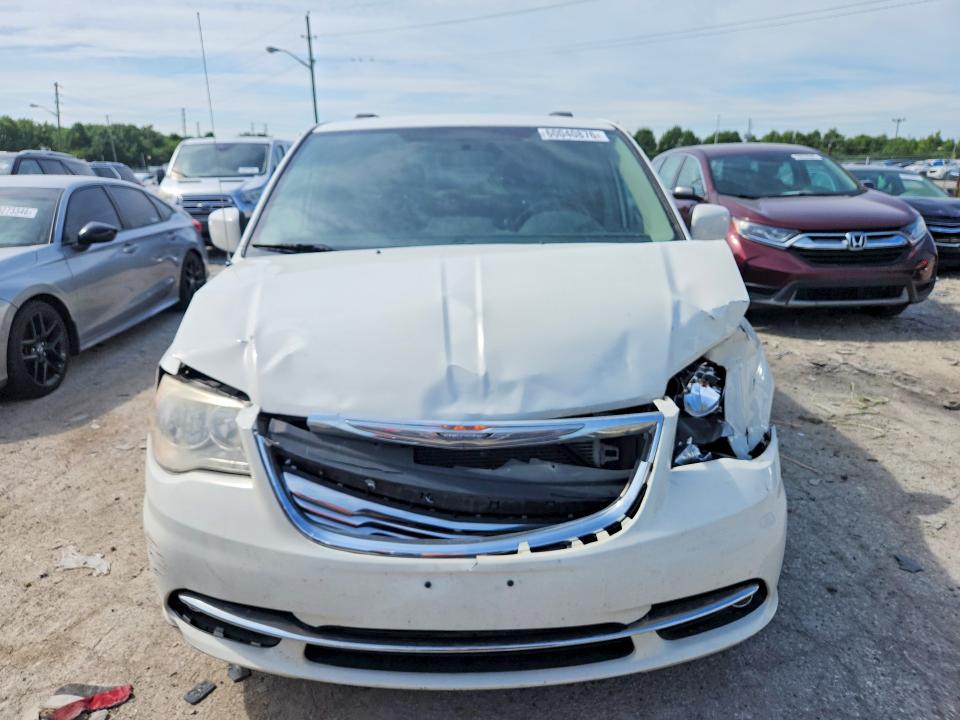 Photo 5 from auction – 2011 CHRYSLER TOWN & COUNTRY with VIN 2A4RR5DG2BR611376
