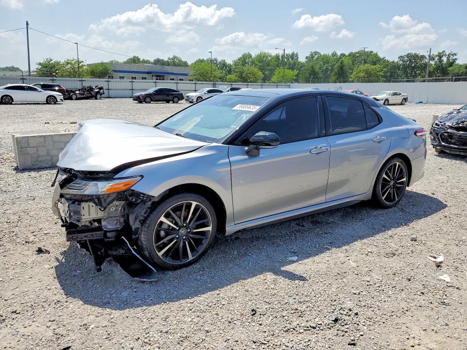 TOYOTA CAMRY 2020 with VIN 4T1K61AK4LU332707 - Photo from auction