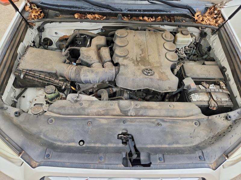 Photo 11 from auction – 2011 TOYOTA 4RUNNER with VIN JTEBU5JR1B5062550