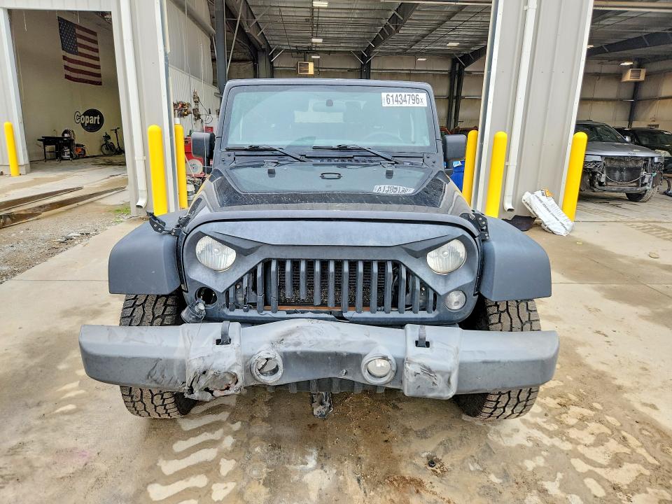 Photo 5 from auction – 2017 JEEP WRANGLER with VIN 1C4AJWAG8HL736615