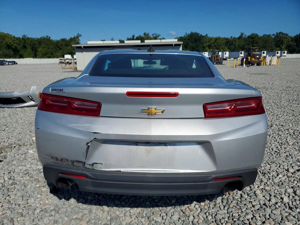 Photo 6 from auction – 2018 CHEVROLET CAMARO with VIN 1G1FB1RX2J0121181