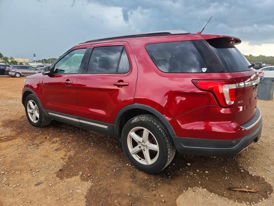 Photo 2 from auction – 2018 FORD EXPLORER with VIN 1FM5K7D84JGB32806