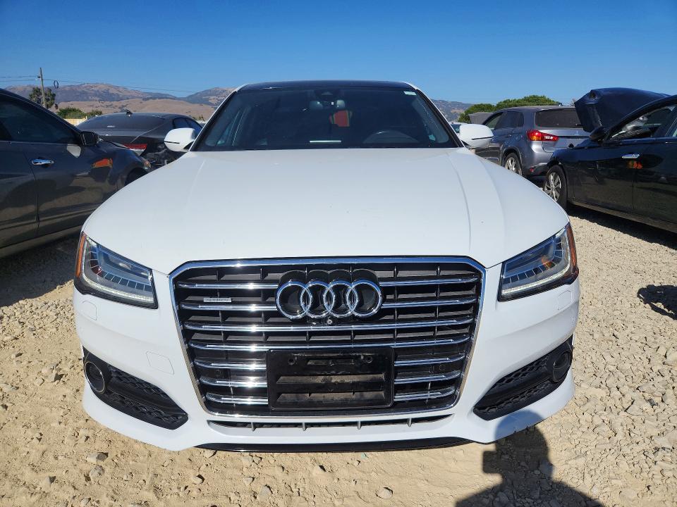Photo 5 from auction – 2017 AUDI A8 with VIN WAU44AFD4HN014839
