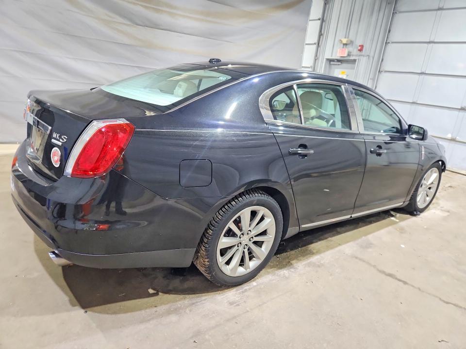 Photo 3 from auction – 2011 LINCOLN MKS with VIN 1LNHL9FT6BG605114