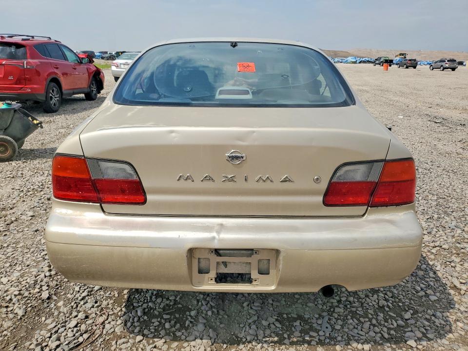 Photo 6 from auction – 1995 NISSAN MAXIMA with VIN JN1CA21D2ST031018
