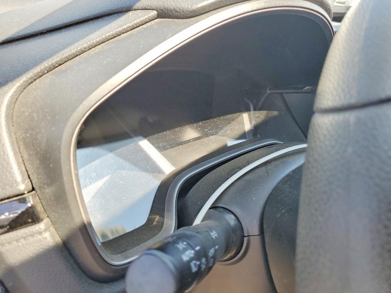 Photo 9 from auction – 2017 HONDA CR-V with VIN 2HKRW2H52HH601961