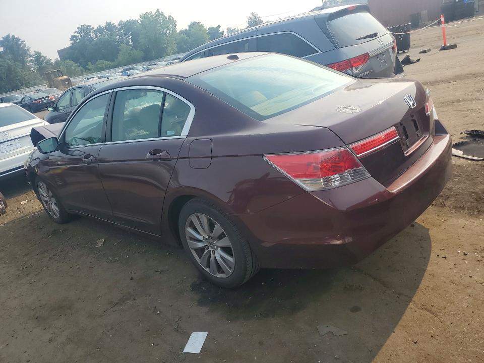 Photo 2 from auction – 2011 HONDA ACCORD with VIN 1HGCP2F88BA115266