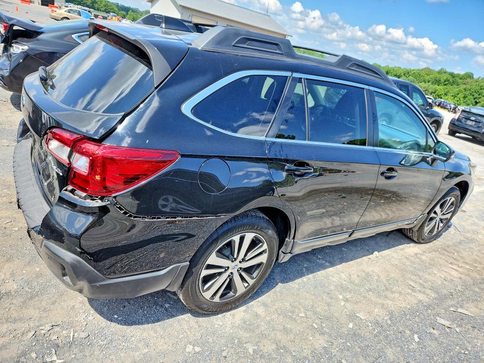 Photo 3 from auction – 2019 SUBARU OUTBACK with VIN 4S4BSANC1K3205528