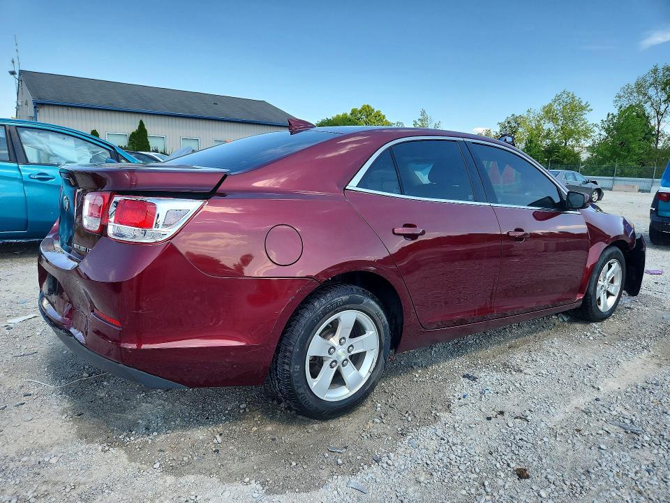Photo 3 from auction – 2015 CHEVROLET MALIBU with VIN 1G11C5SL9FF305432