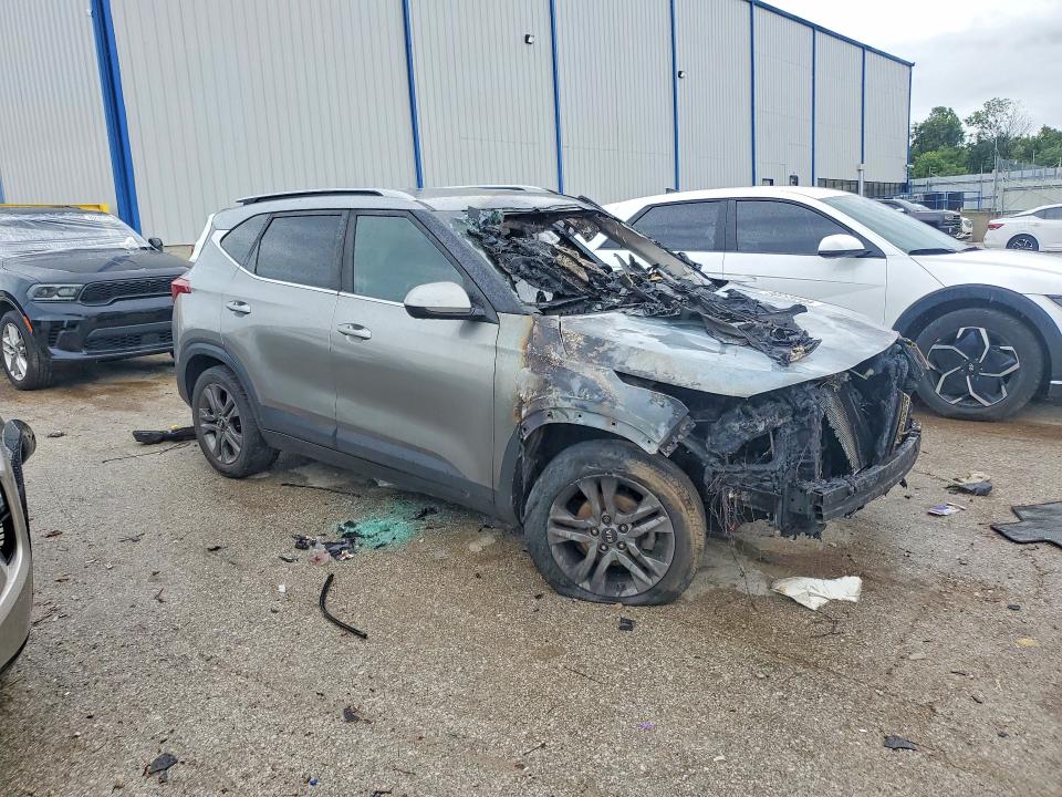صورة رقم 4 من المزاد - 2021 KIA SELTOS مع VIN KNDEU2AA5M7128132