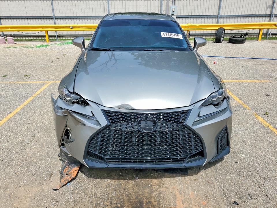 Photo 5 from auction – 2016 LEXUS IS with VIN JTHBA1D21G5013990