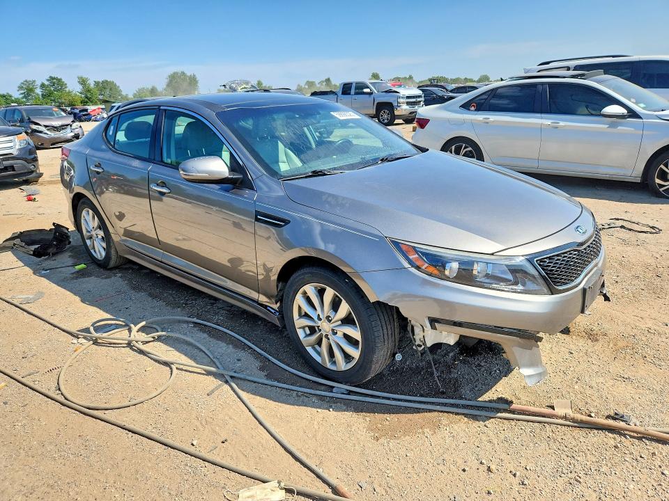 Photo 4 from auction – 2015 KIA OPTIMA with VIN 5XXGN4A76FG399216