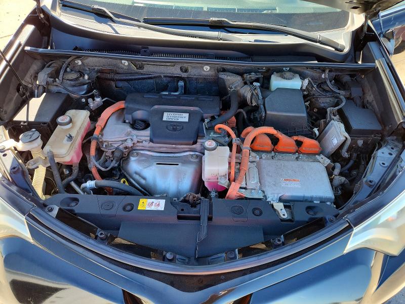 Photo 11 from auction – 2017 TOYOTA RAV4 HV with VIN JTMJJREV4HD077016