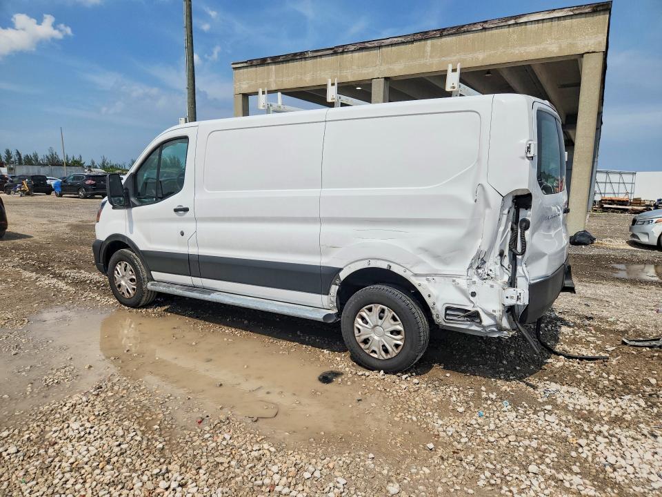 Photo 2 from auction – 2023 FORD TRANSIT with VIN 1FTBR1Y81PKB80599