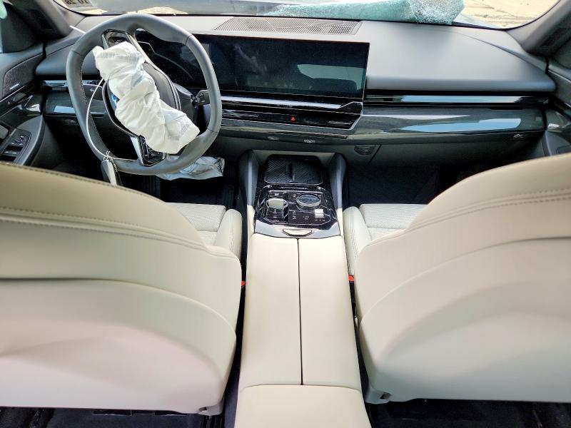Photo 8 from auction – 2024 BMW 530 with VIN WBA53FJ06RCP64085