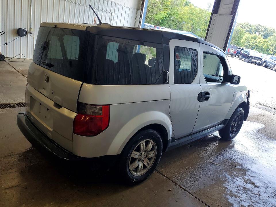 Photo 3 from auction – 2008 HONDA ELEMENT with VIN 5J6YH28788L020302