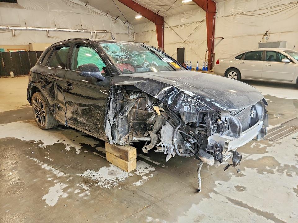 Photo 4 from auction – 2019 AUDI SQ5 with VIN WA1C4BFY4K2062609