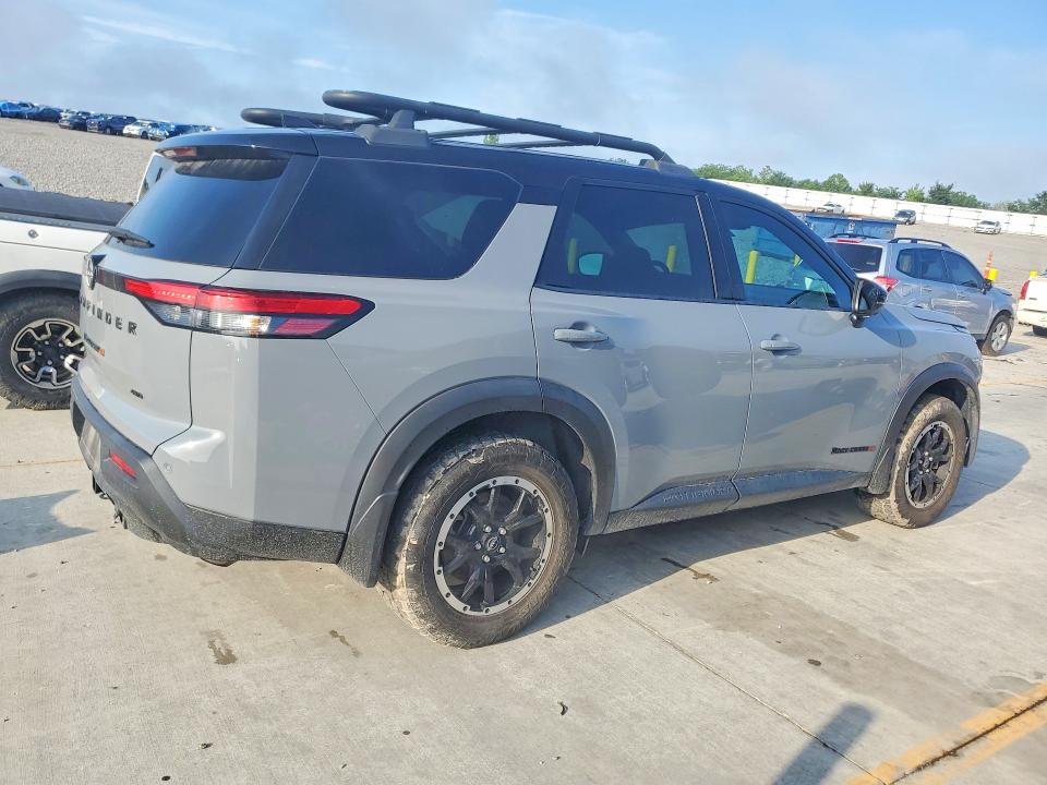 Photo 3 from auction – 2024 NISSAN PATHFINDER with VIN 5N1DR3BD5RC221609