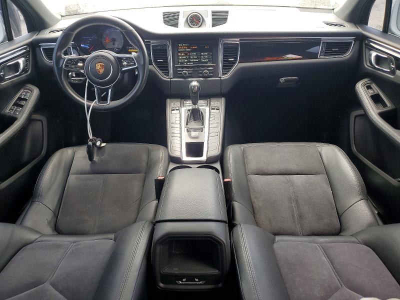 Photo 8 from auction – 2015 PORSCHE MACAN with VIN WP1AB2A51FLB74668