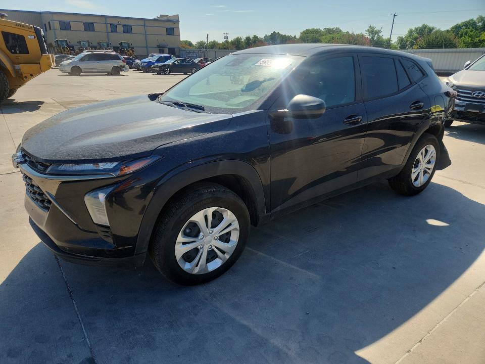 CHEVROLET TRAX 2024 with VIN KL77LFE23RC205100 - Photo from auction