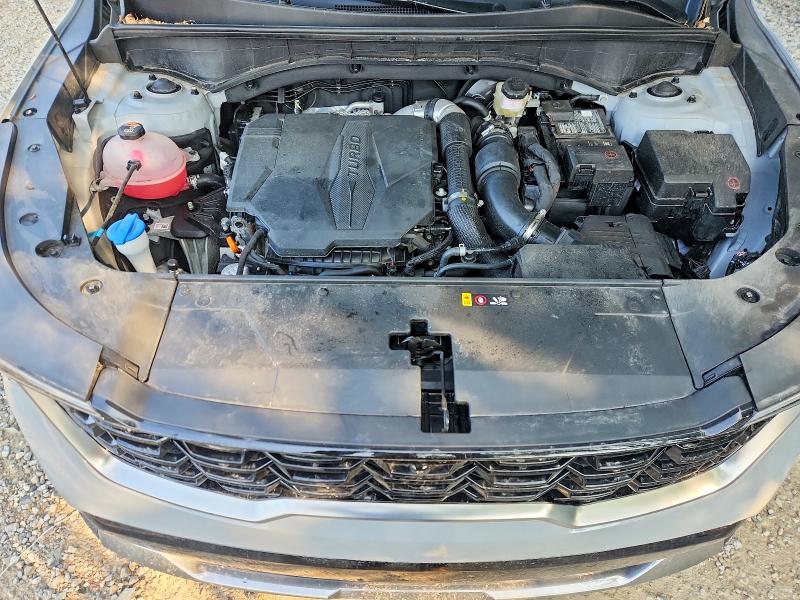Photo 12 from auction – 2025 KIA SORENTO with VIN 5XYRK4JF2SG349279