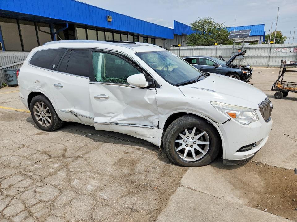 Photo 4 from auction – 2016 BUICK ENCLAVE with VIN 5GAKVBKDXGJ223156