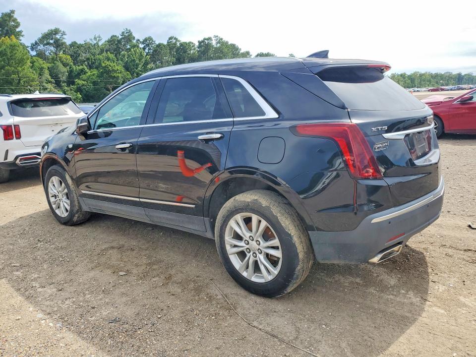 Photo 2 from auction – 2021 CADILLAC XT5 with VIN 1GYKNAR49MZ166339
