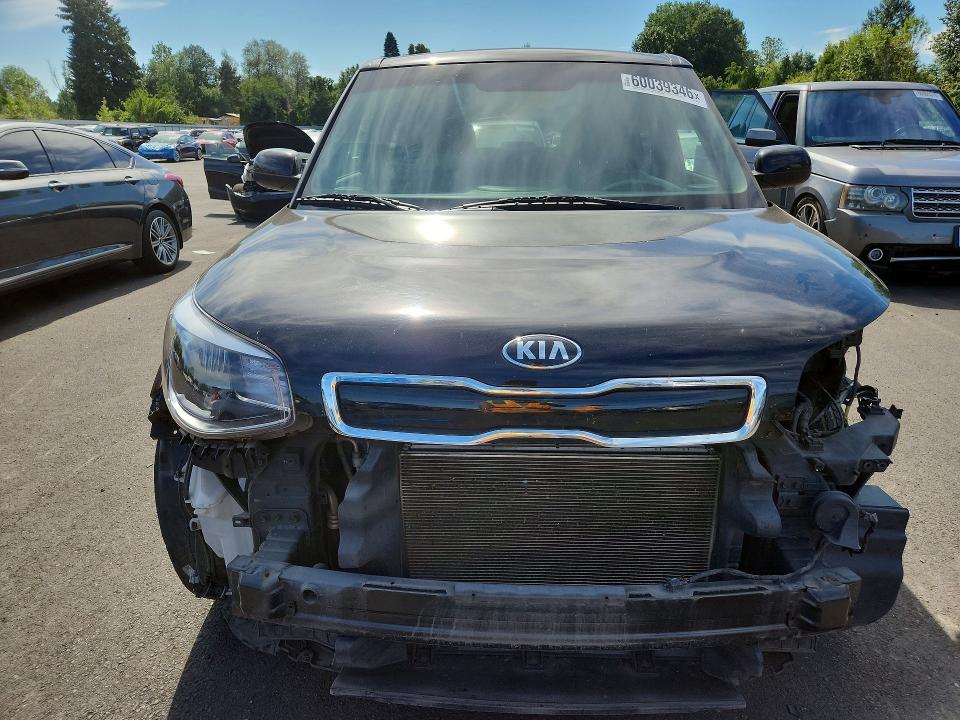 Photo 5 from auction – 2015 KIA SOUL with VIN KNDJP3A52F7208361